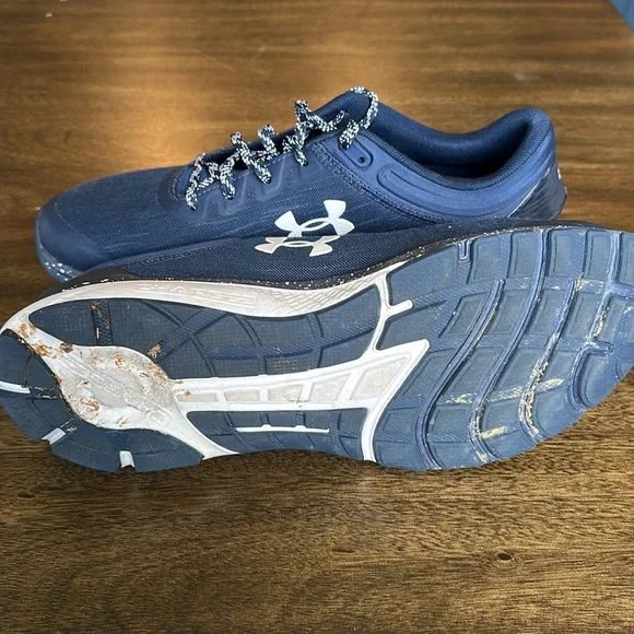 Under Armour Navy Sneakers with White Logo *Like new* mens 10.5, $4.99 shipping - Picture 4 of 6